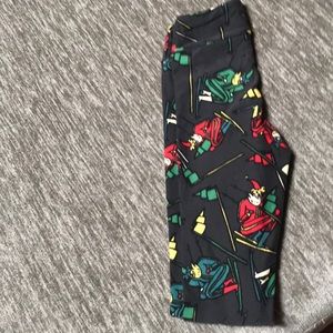 LulaRoe kids Skiing Santa  leggings